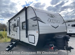 New 2025 Jayco Jay Flight SLX 261BHS available in Cincinnati, Ohio