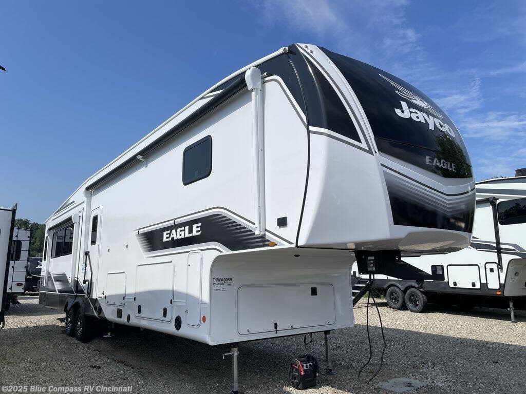 New 2026 Jayco Eagle 355MBQS available in Cincinnati, Ohio