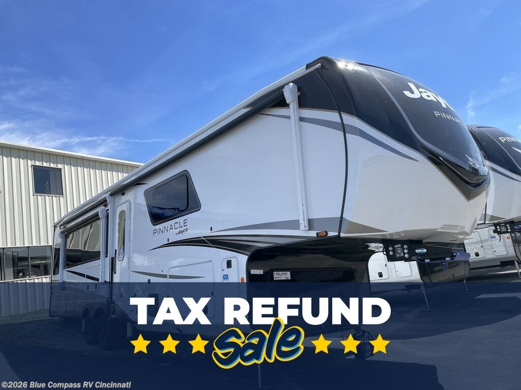 New 2026 Jayco Pinnacle 36FBTS available in Cincinnati, Ohio