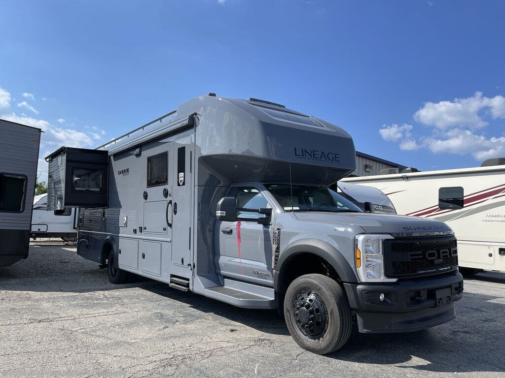 New 2026 Grand Design Lineage Series F 31ZW available in Cincinnati, Ohio