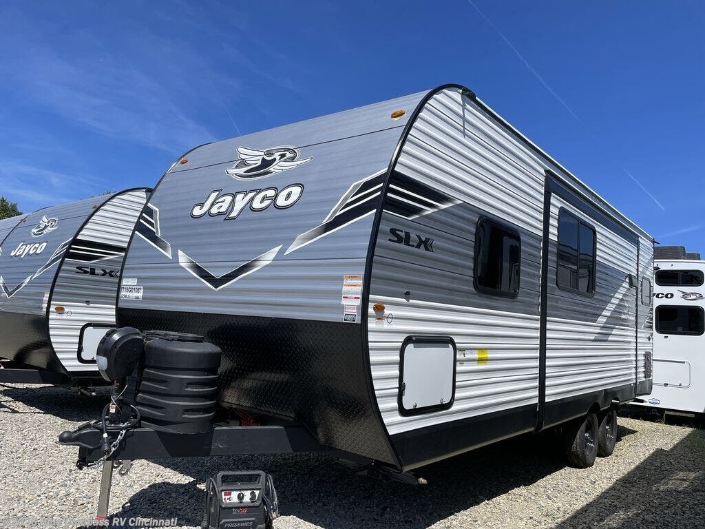New 2026 Jayco Jay Flight SLX 225MLS available in Cincinnati, Ohio