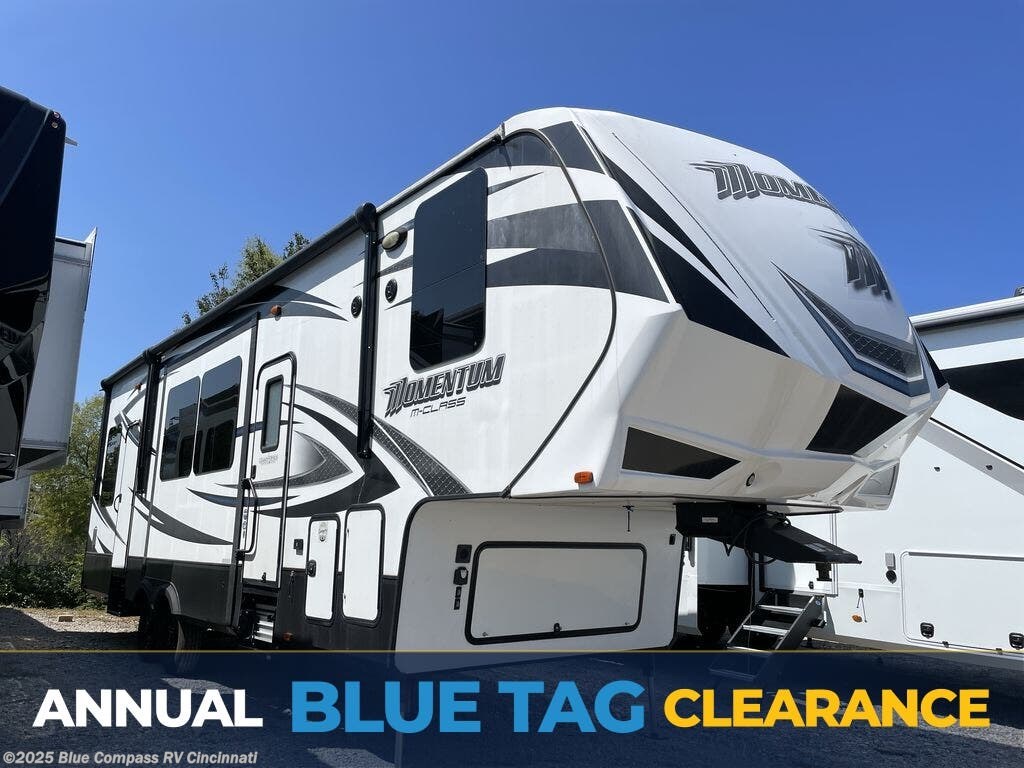 Used 2016 Grand Design Momentum M-Class 328M available in Cincinnati, Ohio