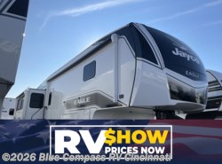 New 2026 Jayco Eagle 335LSTS available in Cincinnati, Ohio