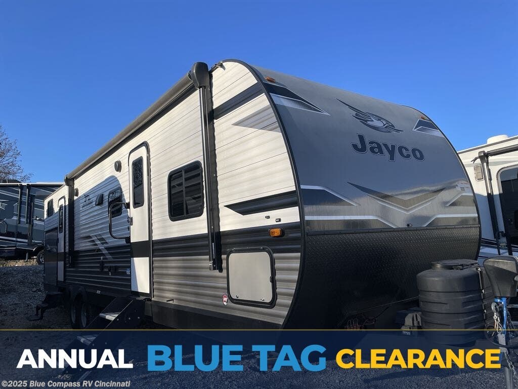 Used 2023 Jayco Jay Flight SLX 8 324BDS available in Cincinnati, Ohio