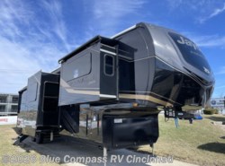 New 2026 Jayco Pinnacle 39FLOK available in Cincinnati, Ohio