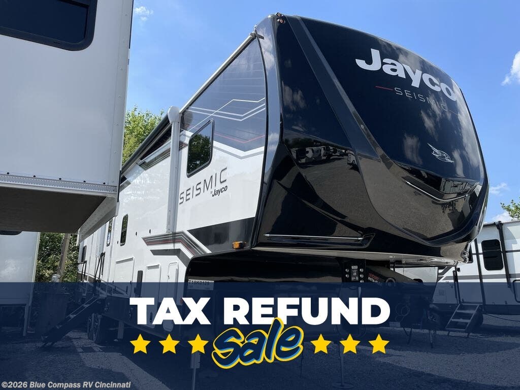 New 2026 Jayco Seismic 359 available in Cincinnati, Ohio