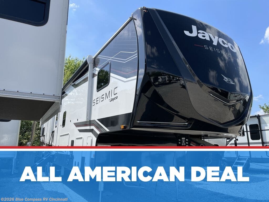New 2026 Jayco Seismic 359 available in Cincinnati, Ohio