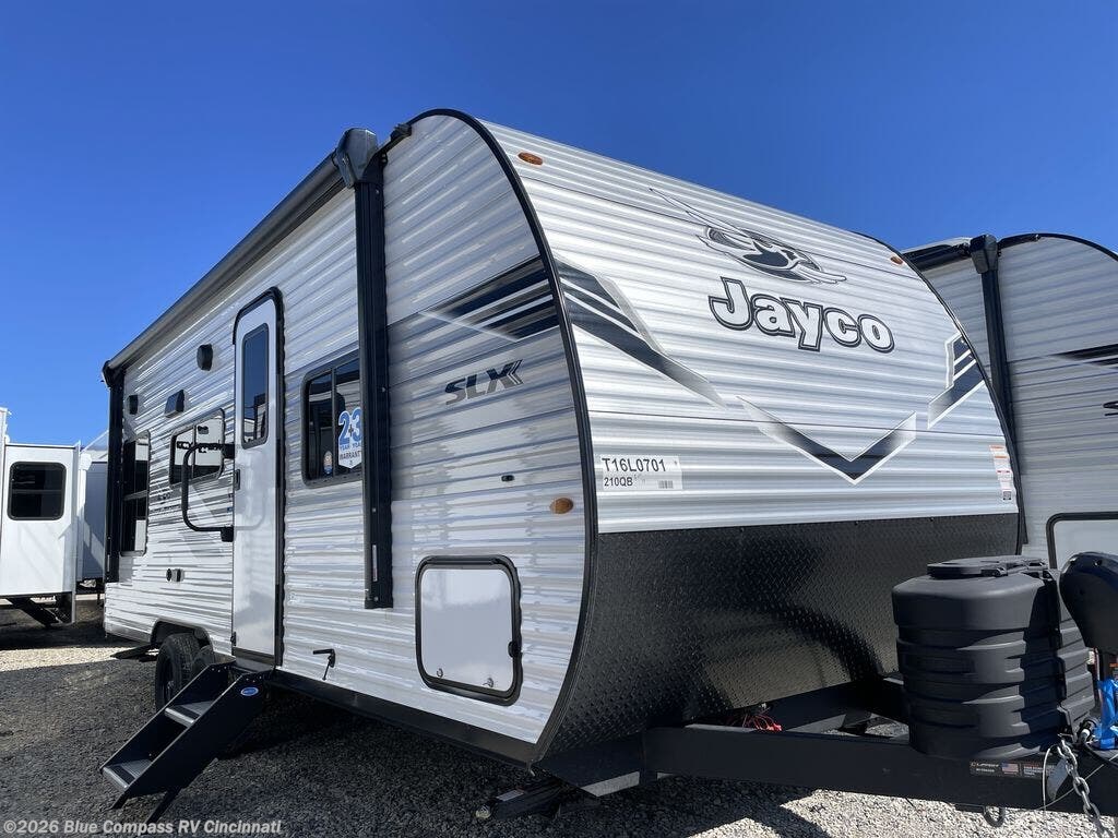New 2026 Jayco Jay Flight SLX 210QB available in Cincinnati, Ohio