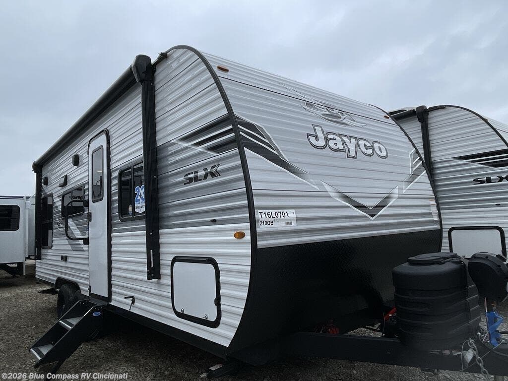 New 2026 Jayco Jay Flight SLX 210QB available in Cincinnati, Ohio