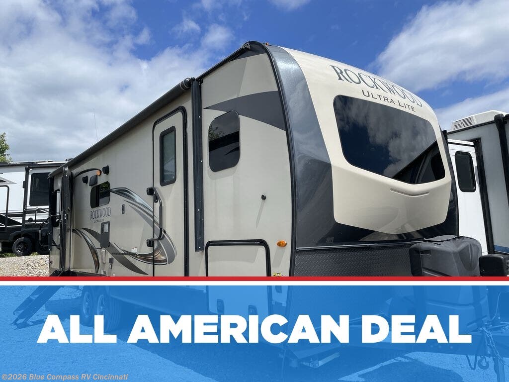 Used 2019 Forest River Rockwood Ultra Lite 2612WS available in Cincinnati, Ohio