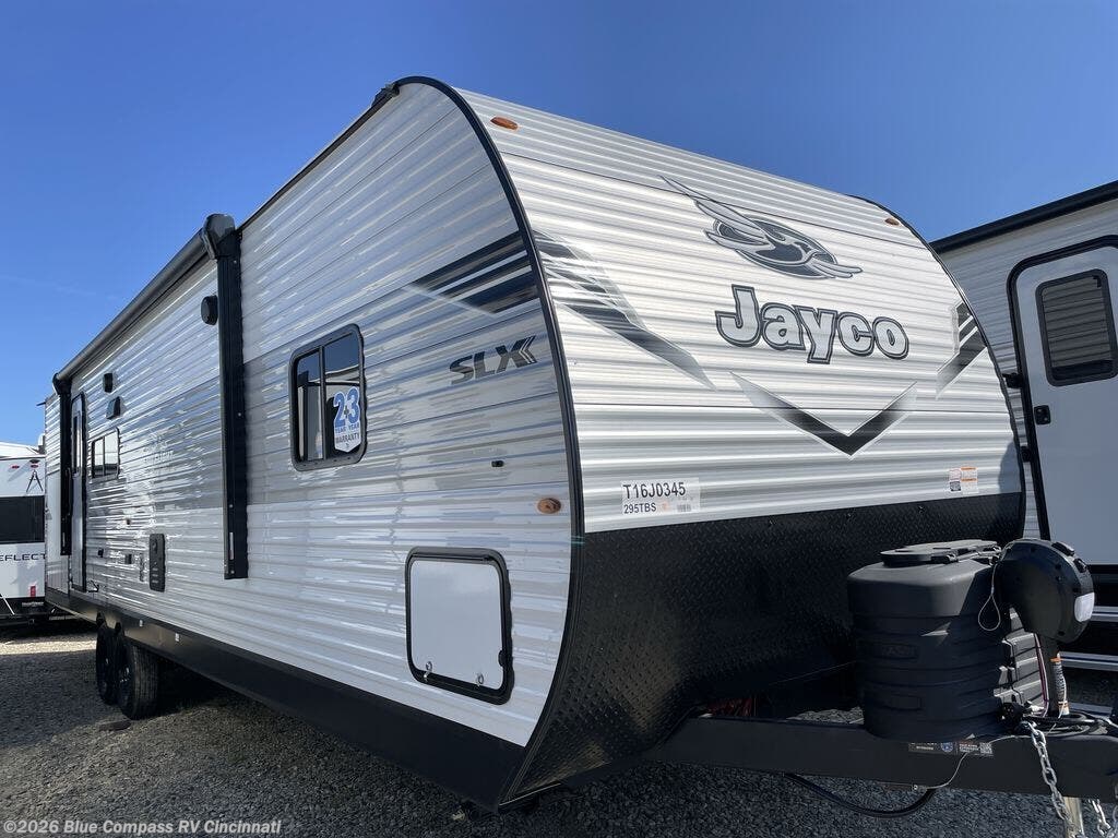 New 2026 Jayco Jay Flight SLX 295TBS available in Cincinnati, Ohio