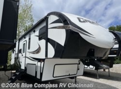 Used 2018 Prime Time Crusader 30BH available in Cincinnati, Ohio