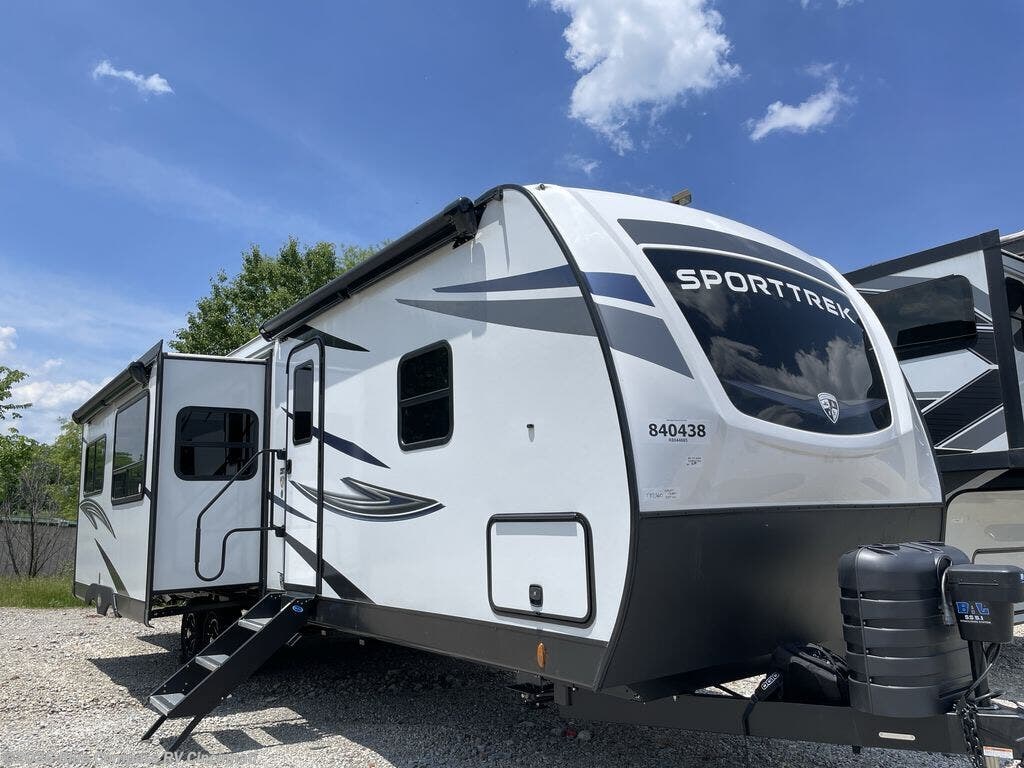 New 2026 Venture RV SportTrek ST327VIK available in Cincinnati, Ohio