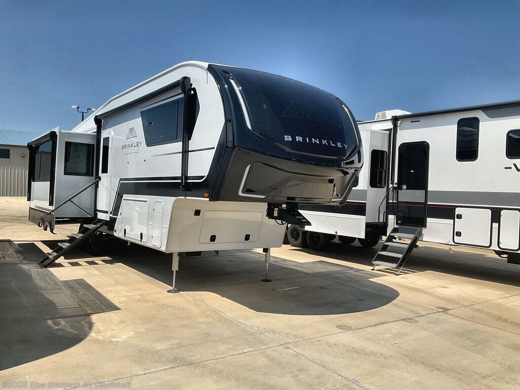 Used 2025 Brinkley RV Model Z 3100 available in Cincinnati, Ohio