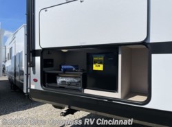 New 2027 Jayco Jay Feather 29QBH available in Cincinnati, Ohio