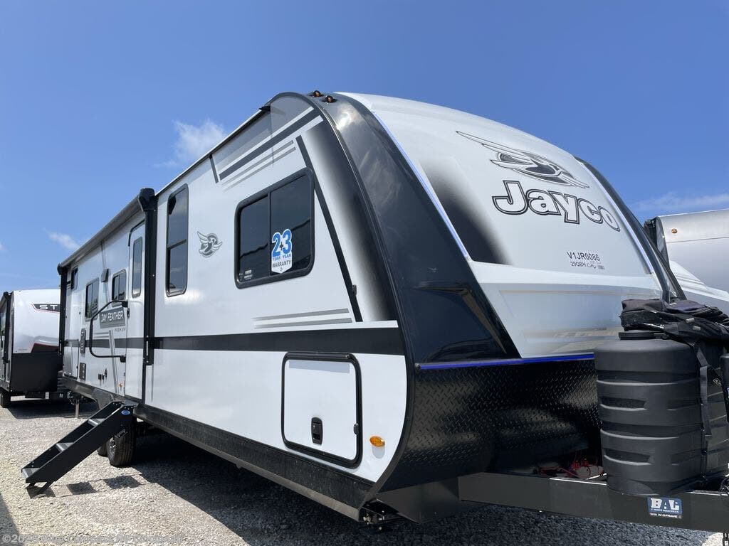 New 2027 Jayco Jay Feather 29QBH available in Cincinnati, Ohio