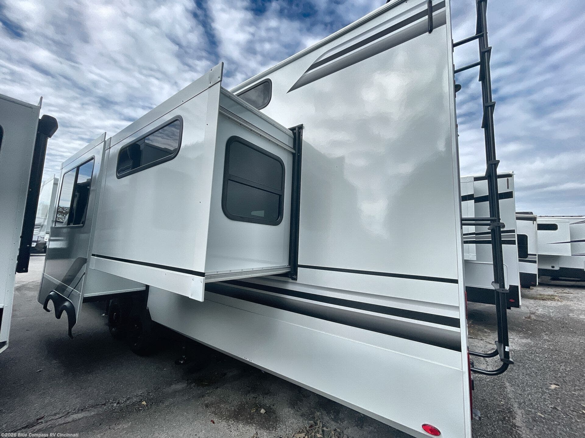 New 2026 Grand Design Influence 3804DS available in Cincinnati, Ohio