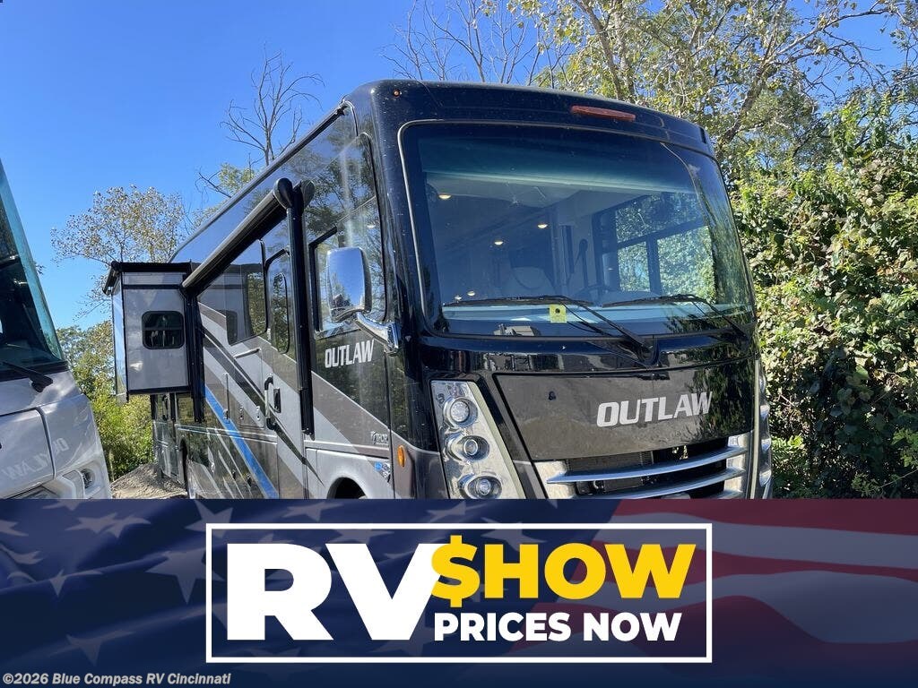 Used 2024  Thor Motor Coach Outlaw 38MB by Thor Motor Coach from Blue Compass RV Cincinnati in Cincinnati, OH