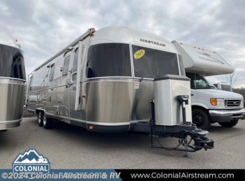 Used 2015 Airstream Classic 30RBT Twin available in Millstone Township, New Jersey