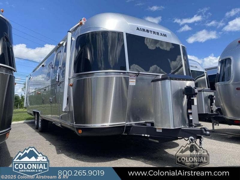 New 2025 Airstream Classic 30RBQ Queen available in Millstone Township, New Jersey