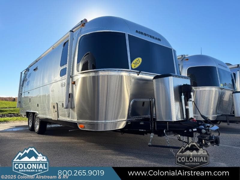 Used 2021 Airstream Globetrotter 25FBT Twin available in Millstone Township, New Jersey