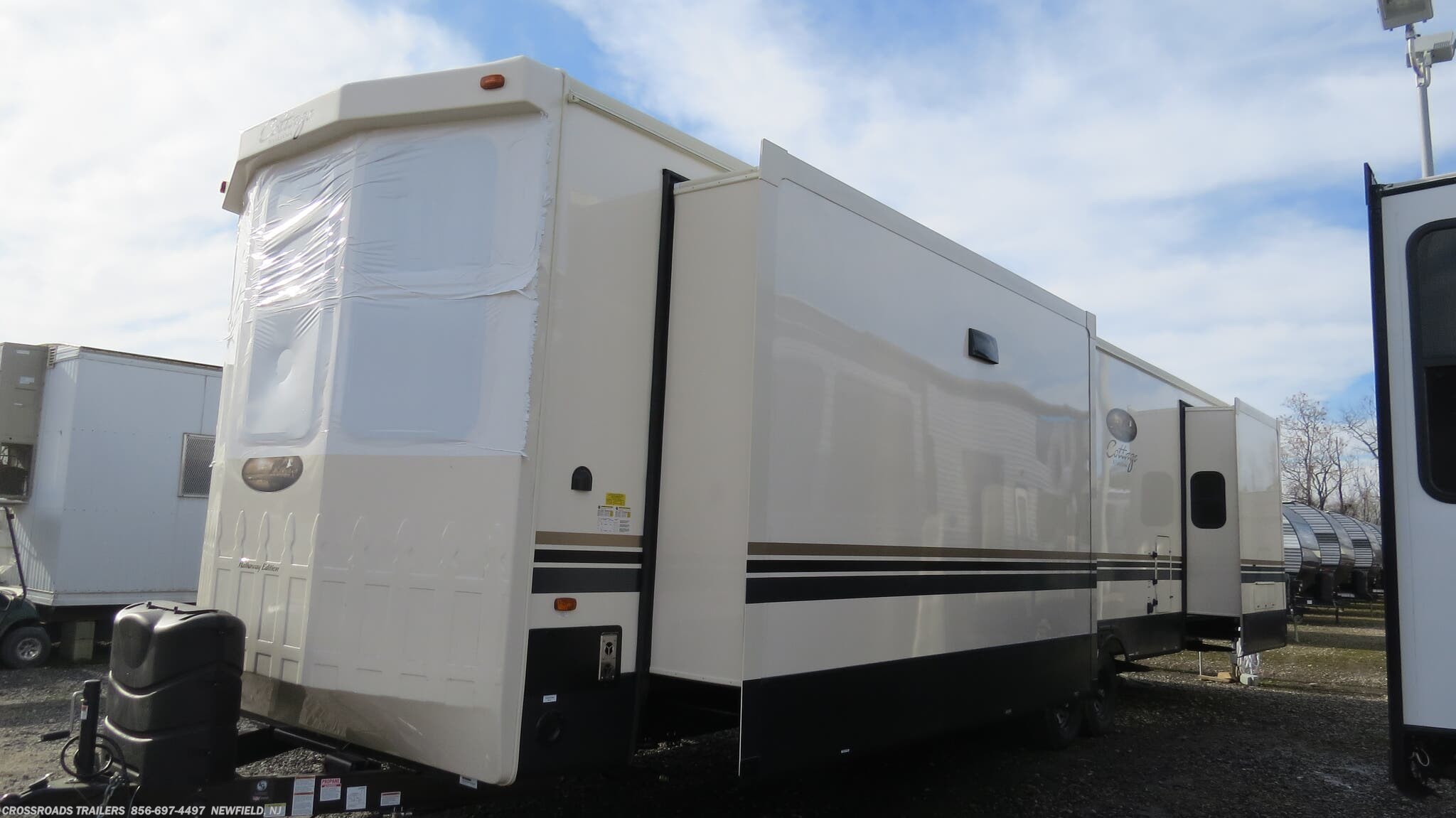 Destination Trailer 2020 Forest River Cedar Creek Cottage 40CFK2