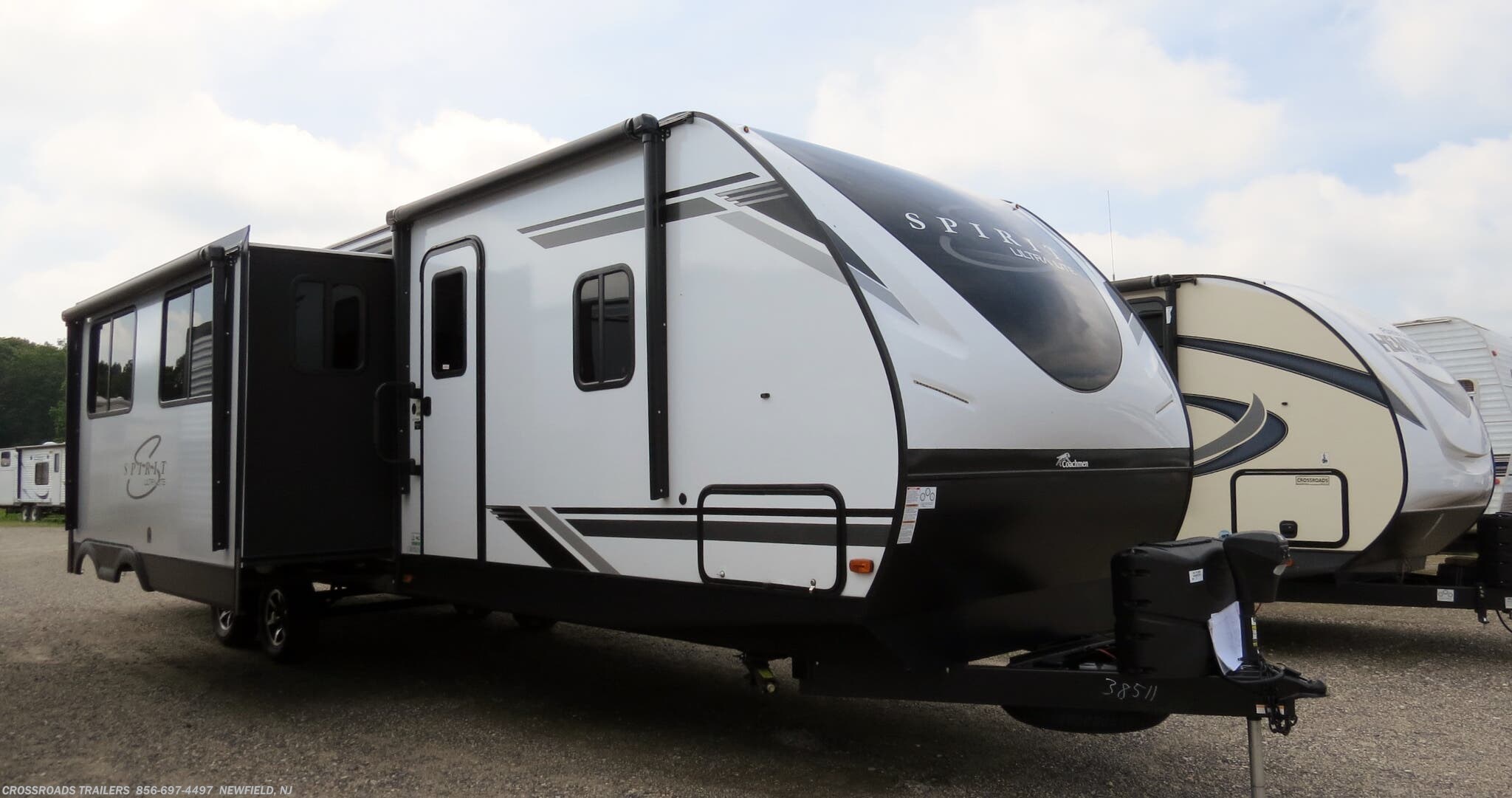 Travel Trailer - 2021 Coachmen Spirit Ultra Lite 3379BH | TrailersUSA