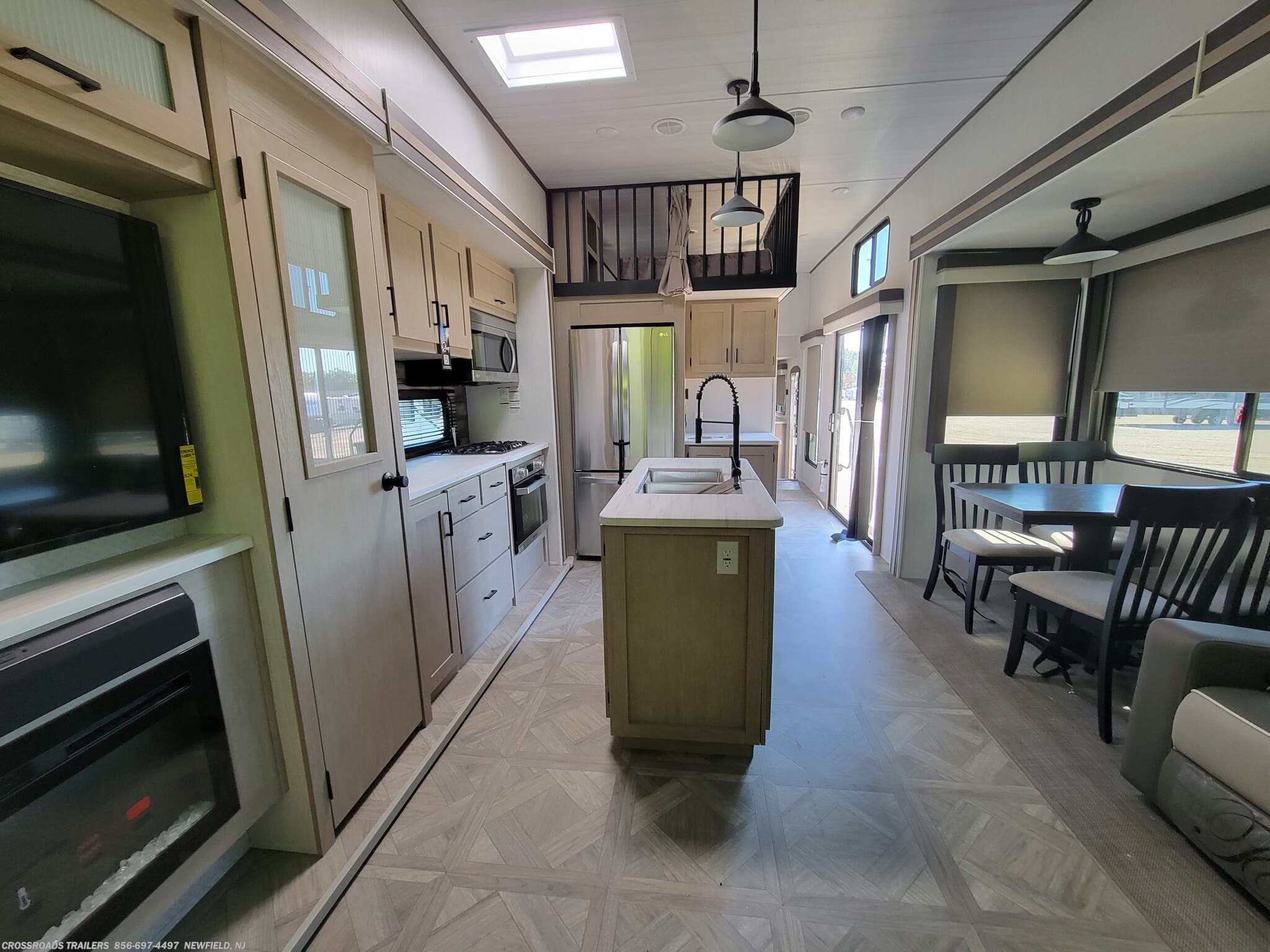 8x41 Destination Trailer for sale New Forest River Salem Grand Villa