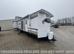Used 2015 Forest River Salem Villa 402QBQ available in Newfield, New Jersey