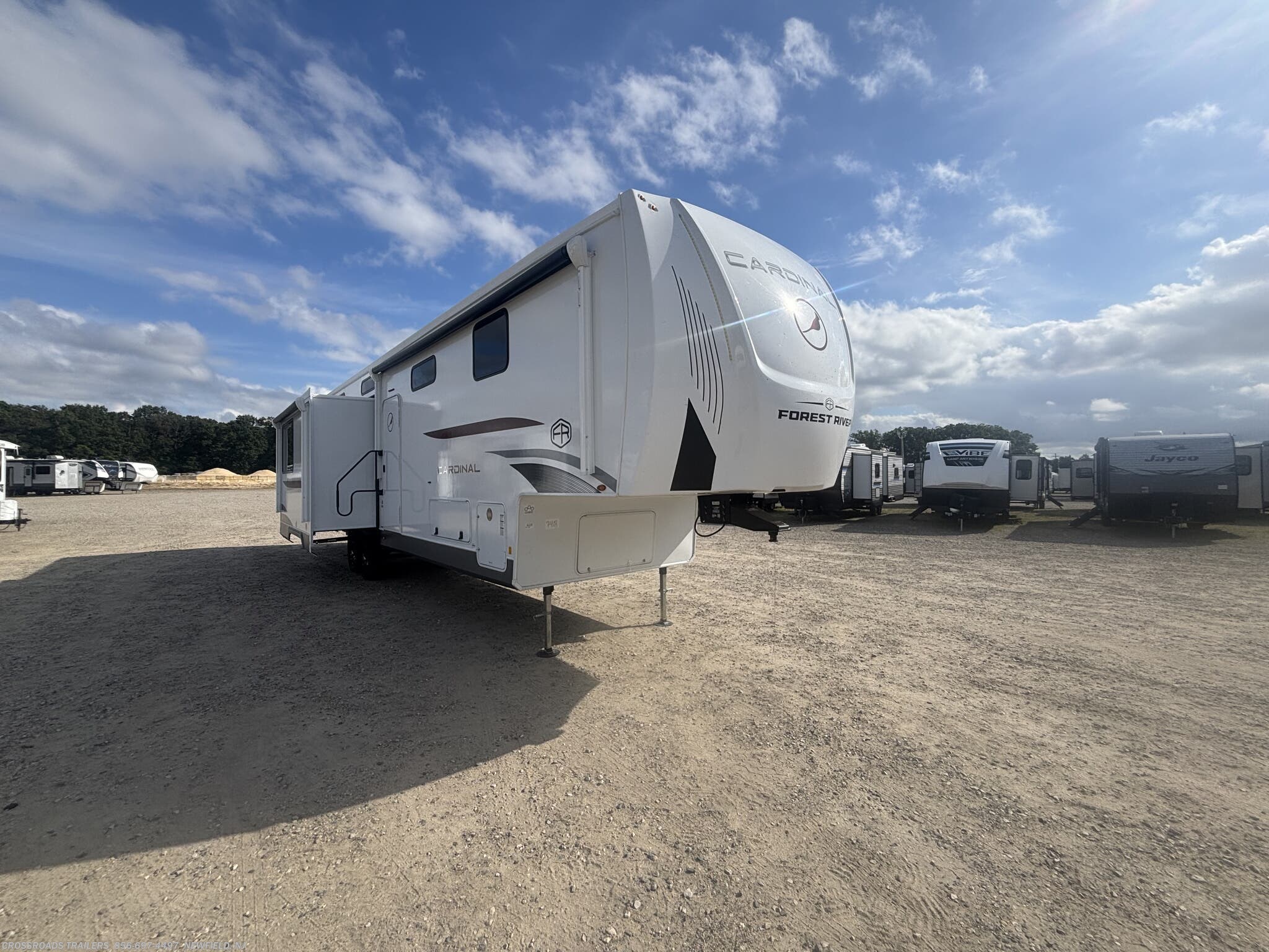 New 2027 Forest River Cardinal 38DEN available in Newfield, New Jersey