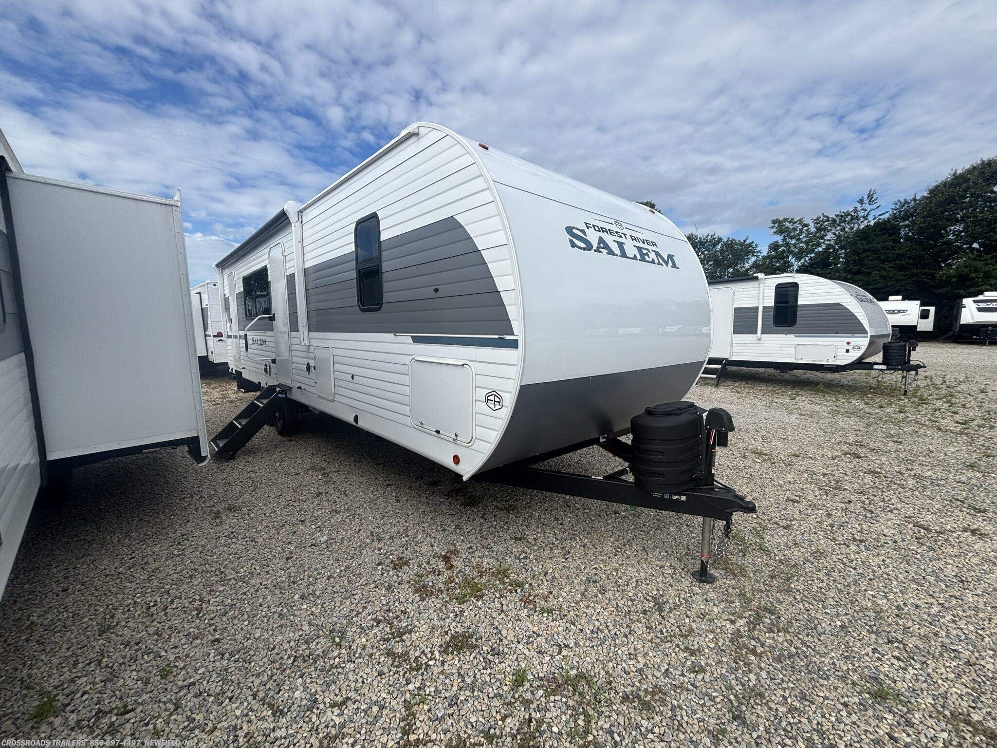 New 2027 Forest River Salem 26DBHD available in Newfield, New Jersey