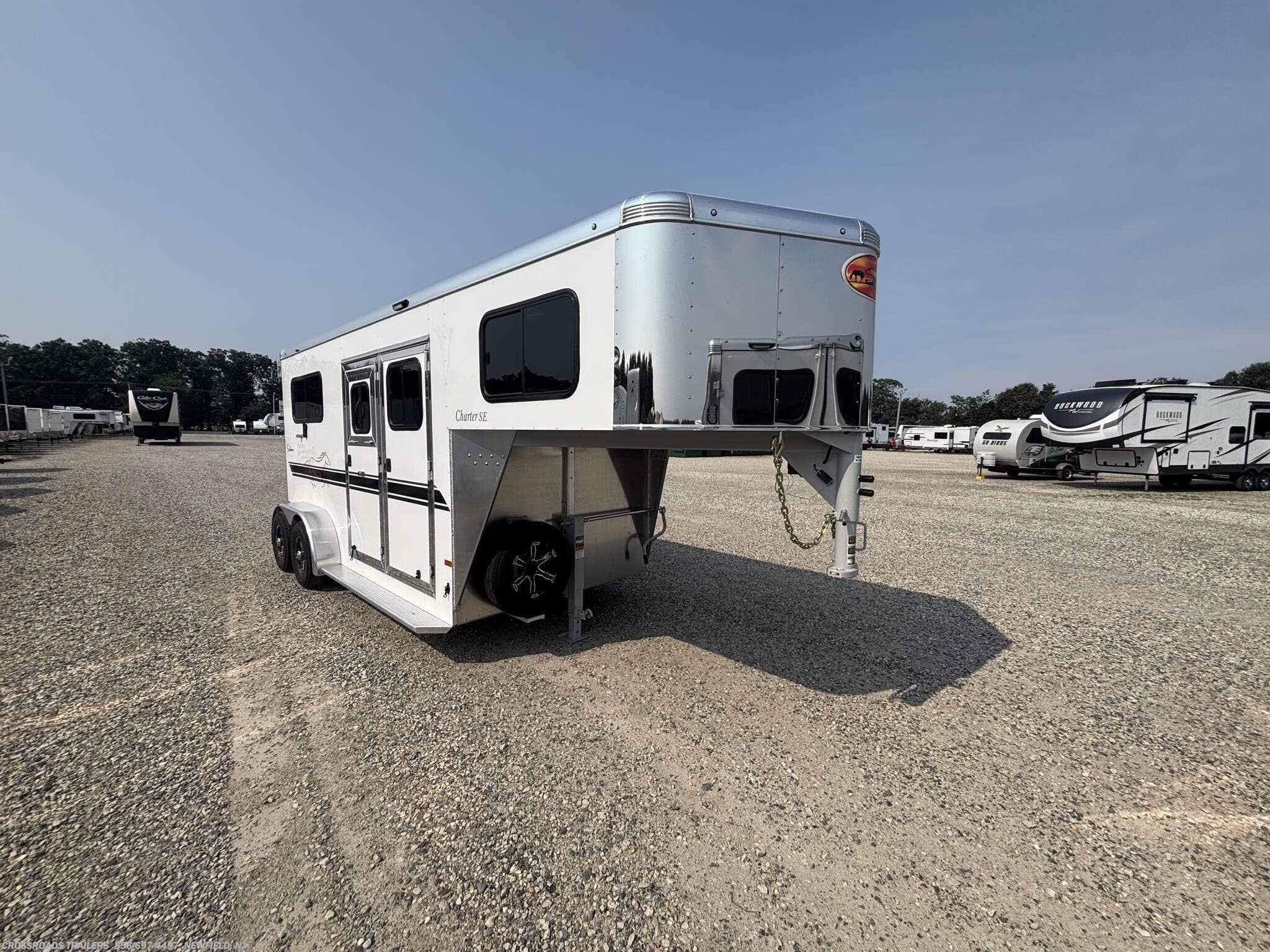 New 2027 Sundowner Charter 2 Horse GN TRSE available in Newfield, New Jersey