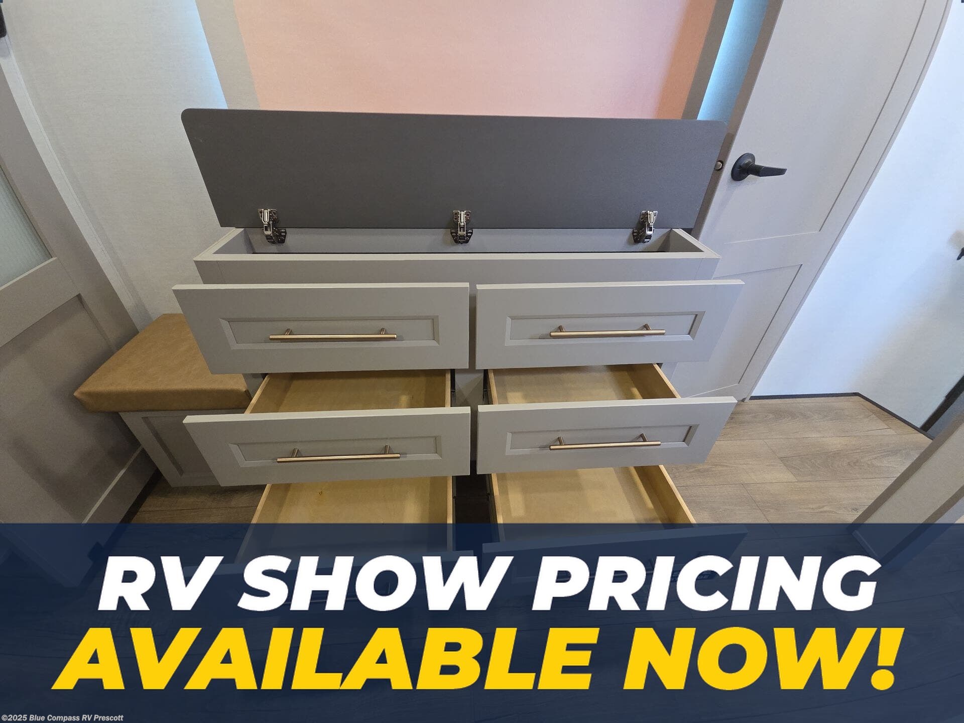 New 2025 Alliance RV Paradigm 395DS available in Prescott, Arizona